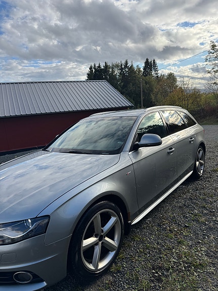 Audi A4 3 of 17