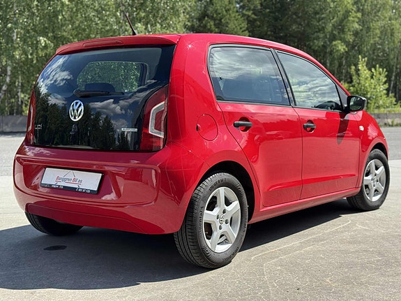 Volkswagen UP! 15 of 30