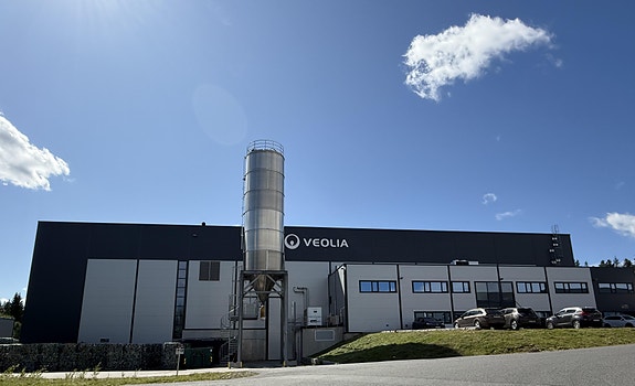 Vi holder til på Heia Indstrifelt i Fetsund