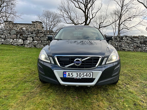 Volvo XC60 7 of 30
