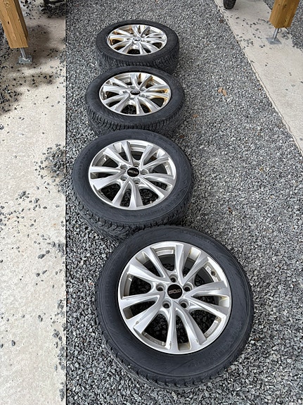 Hyundai IONIQ 23 of 25