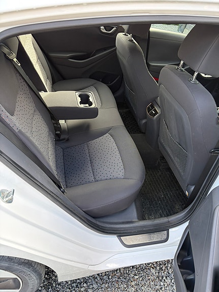 Hyundai IONIQ 20 of 25