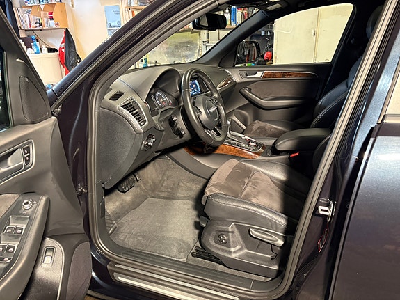 Audi Q5 16 of 30