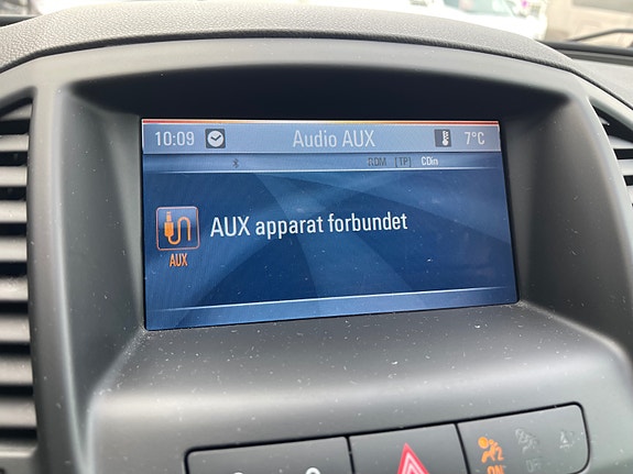 Opel Insignia 19 of 30
