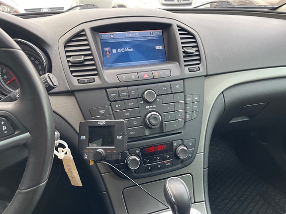 Opel Insignia 17 of 30