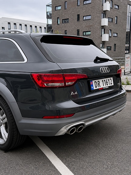 Audi A4 allroad 7 of 23