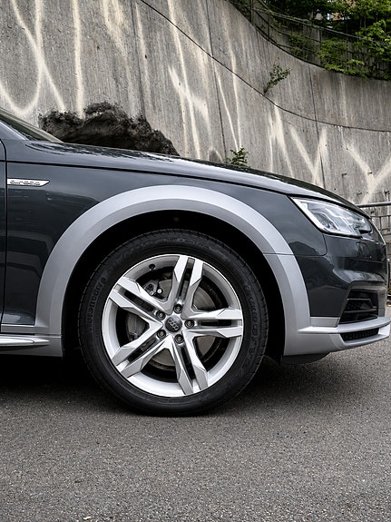 Audi A4 allroad 5 of 23