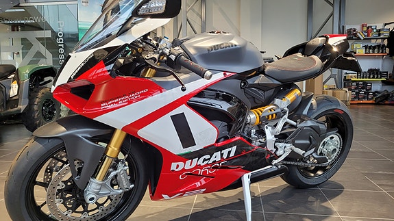 Ducati Panigale V2 Superquadro Final Edition