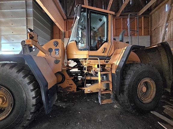 Volvo L180f 3 of 5