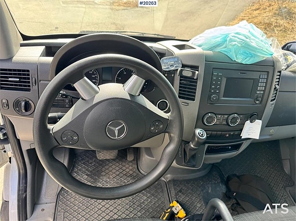 Mercedes-Benz Sprinter-Klasse 28 of 30