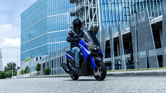 Yamaha NMAX 125 17 of 20