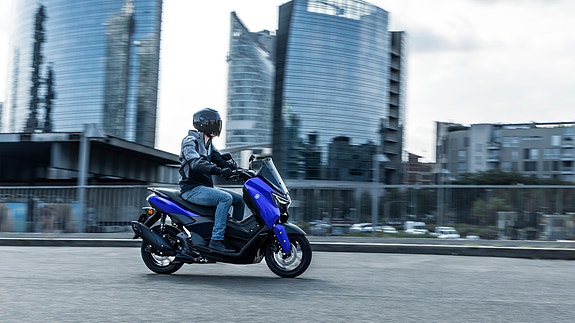Yamaha NMAX 125 12 of 20