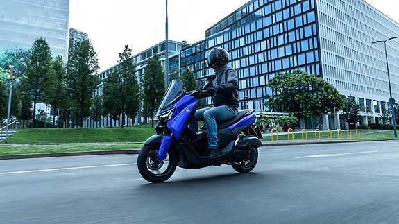 Yamaha NMAX 125 15 of 20