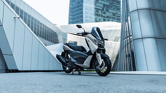 Yamaha NMAX 125 Tech MAX 8 of 22