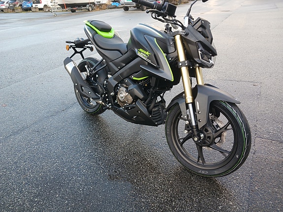 QJ Motor SRK 125S 2 of 9