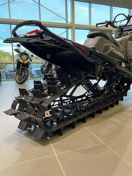 Polaris Polaris Khaos 9R 146 3 of 3