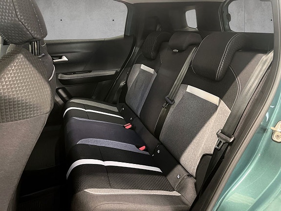 Opel Frontera 13 of 18
