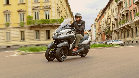 Yamaha Tricity 300 4 of 5