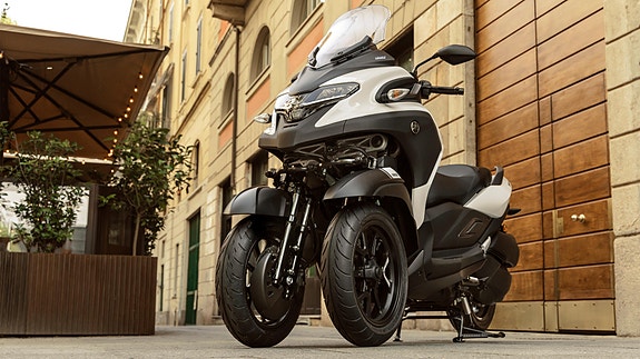 Yamaha Tricity 300 10 of 30