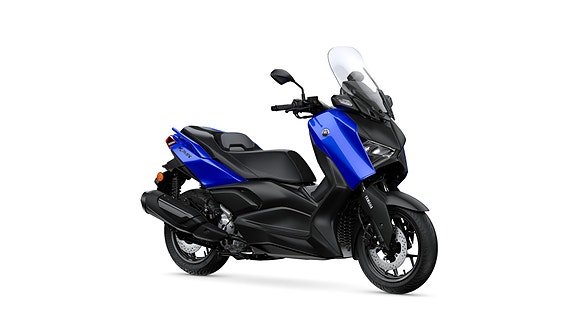 Yamaha XMAX 300 2 of 5