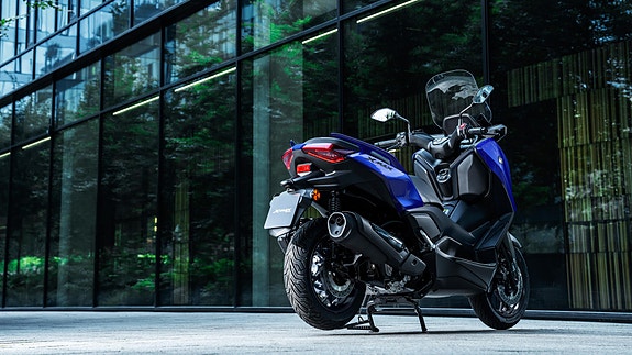 Yamaha XMAX 300 24 of 27