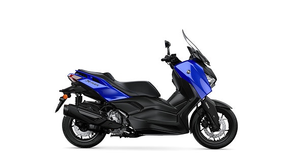 Yamaha XMAX 300 3 of 5