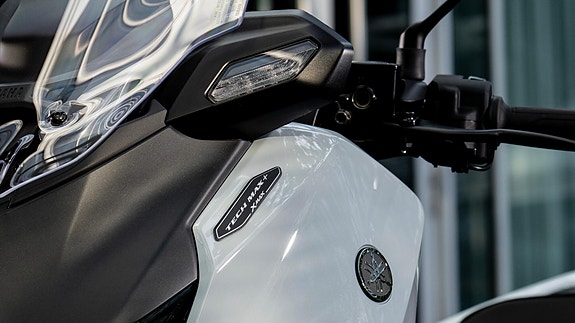 Yamaha XMAX 300 Tech MAX + 27 of 30