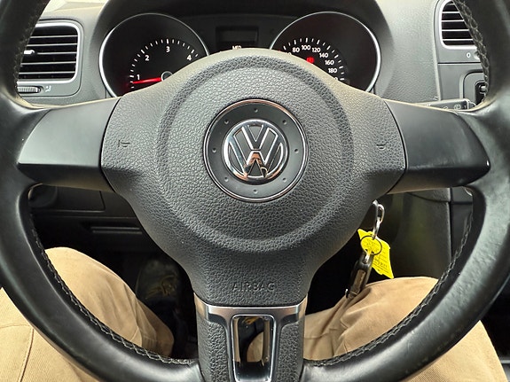 Volkswagen Golf VI 10 of 24