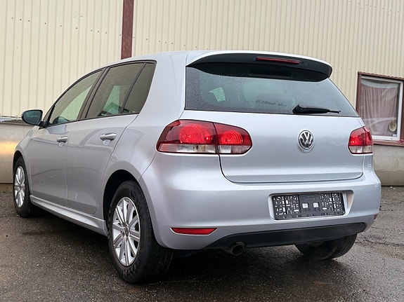 Volkswagen Golf VI 6 of 24