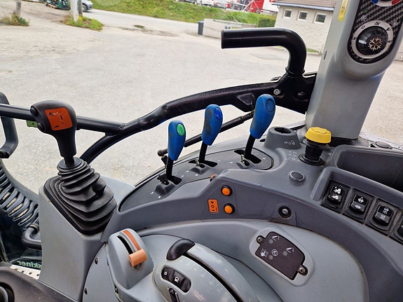 New Holland T5.120 EC 2017, kr 499 000,-