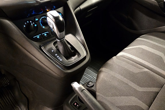 Ford Transit Connect 28 of 29
