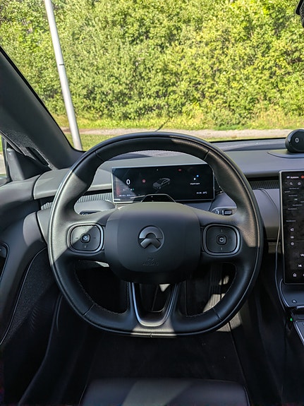 NIO ET5 10 of 24
