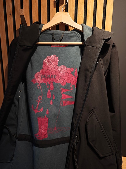 Product image 7 of 8