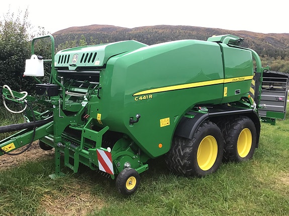 John Deere C441HR