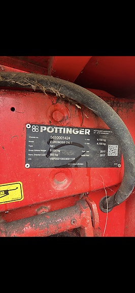 Pøttinger EUROBOSS 290T