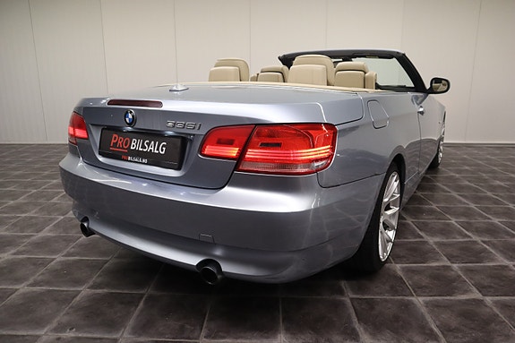 BMW 335i 2 of 30