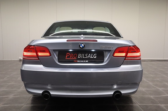 BMW 335i 12 of 30