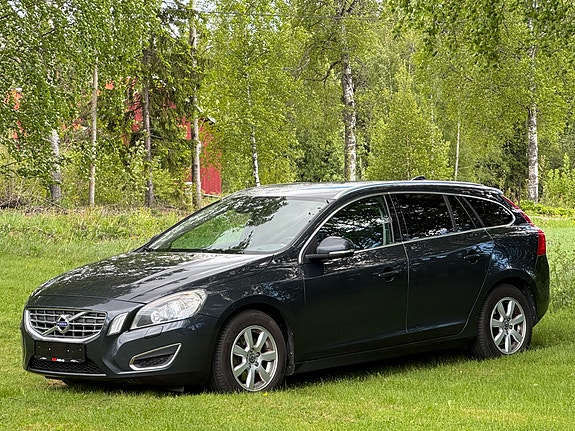 Volvo V60 6 of 22