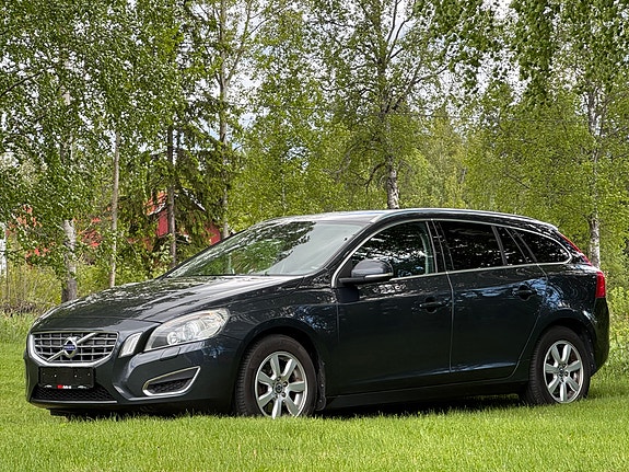 Volvo V60 5 of 22