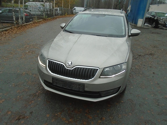 Skoda Octavia 3 of 5