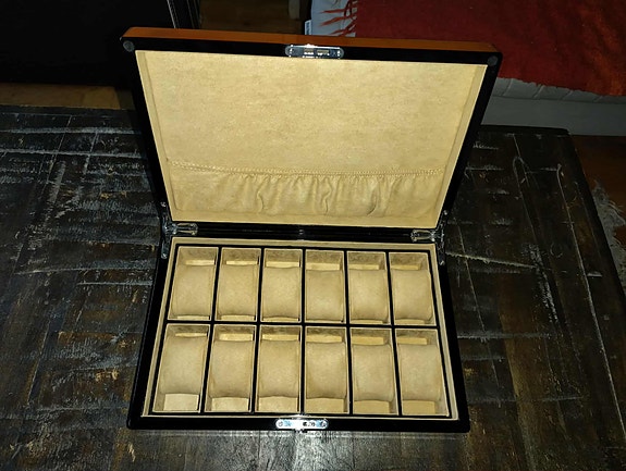 Product image 2 of 8