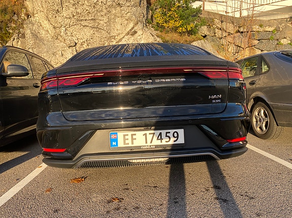 BYD Han 7 of 30