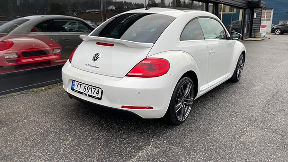 Volkswagen Beetle 6 of 24