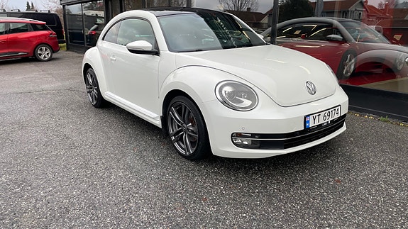 Volkswagen Beetle 4 of 24