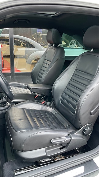 Volkswagen Beetle 20 of 24