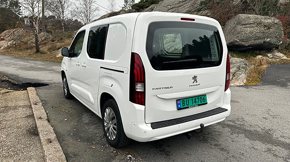 Peugeot Partner 2 of 12