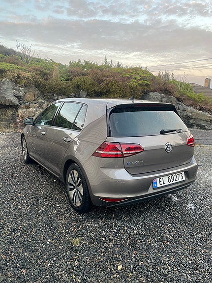 Volkswagen Golf-Serie 5 of 5