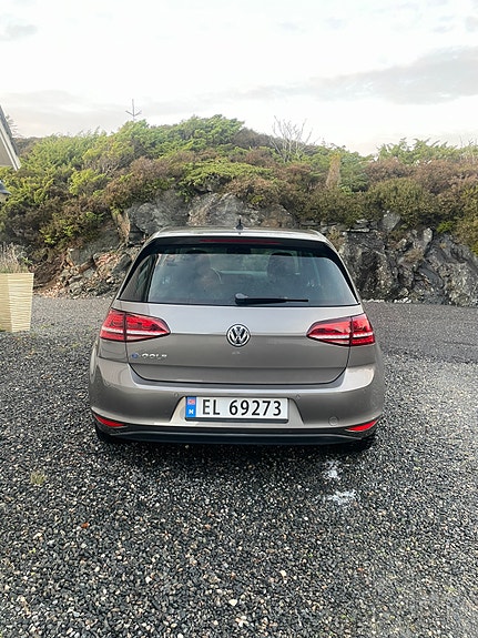 Volkswagen Golf-Serie 4 of 5