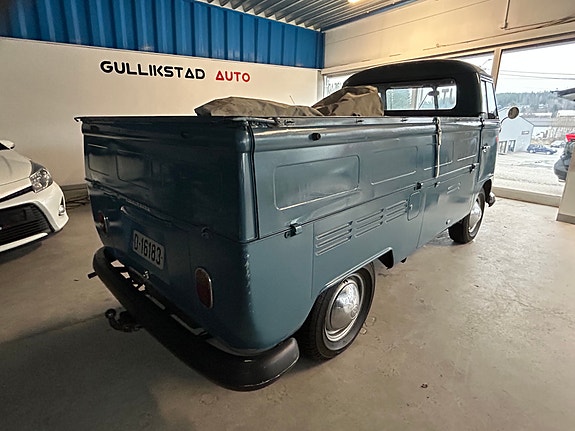 Volkswagen Transporter 6 of 13
