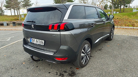Peugeot 5008 14 of 30